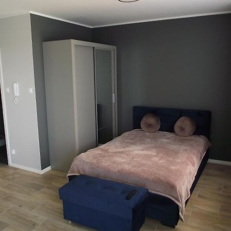Apartament Holenderski Z Prywatnym Miejscem Postojowym W Garazu Кошалин Екстериор снимка