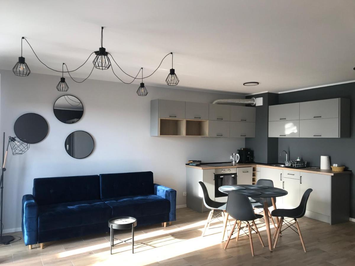 Apartament Holenderski Z Prywatnym Miejscem Postojowym W Garazu Кошалин Екстериор снимка