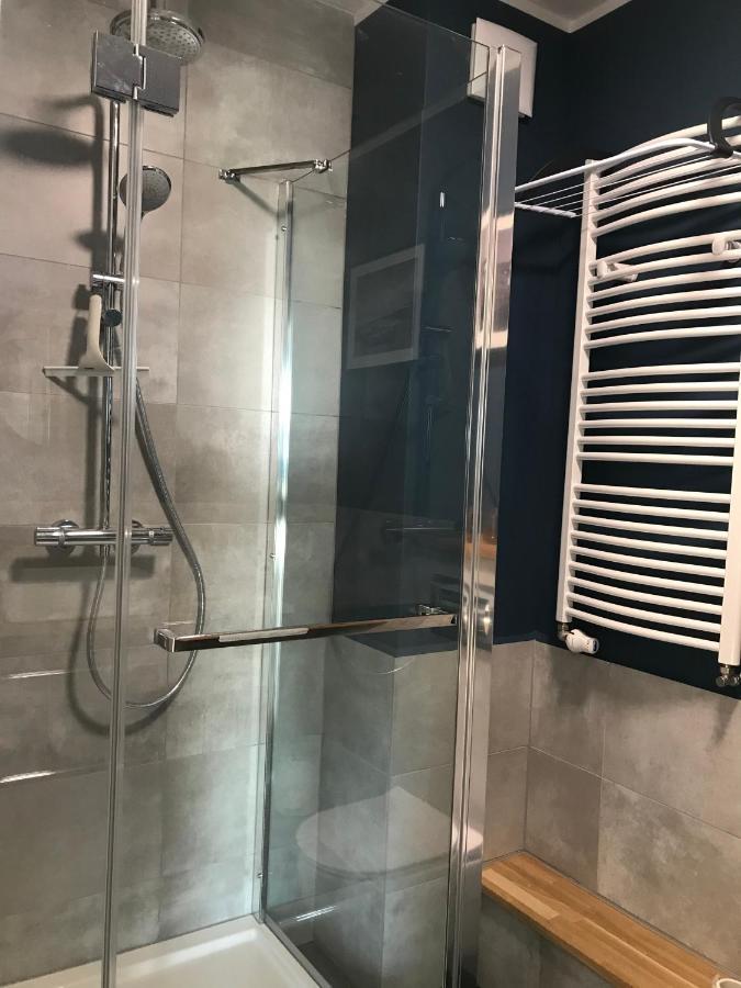 Apartament Holenderski Z Prywatnym Miejscem Postojowym W Garazu Кошалин Екстериор снимка